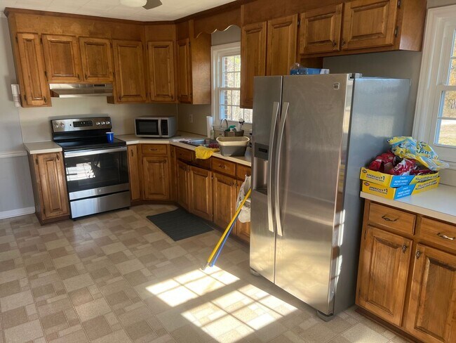 Photo - 829 Brown Rd