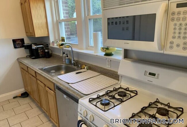 Photo - 209 Chestnut Hill Ave Unit 1