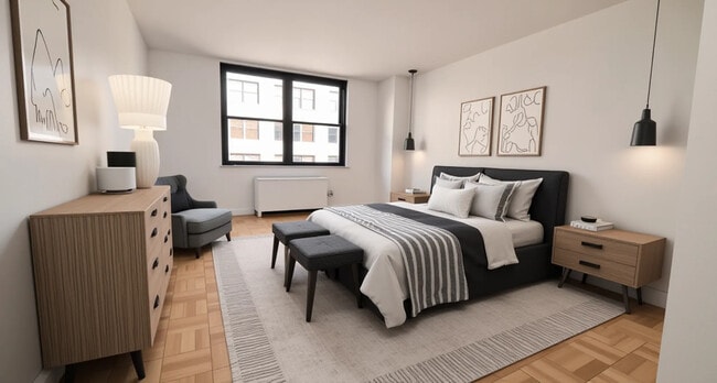 Photo - 449 W 50th St