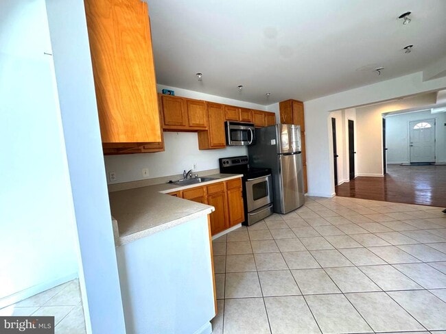 Photo - 208 S Washington St