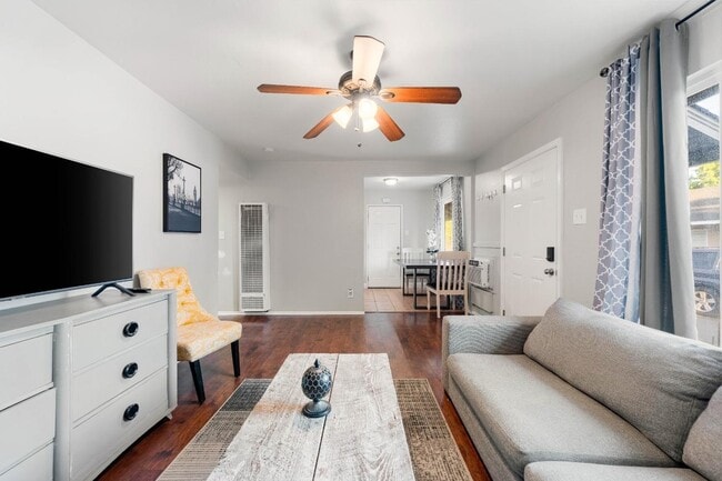 Photo - 5904 40th St Unit 5906