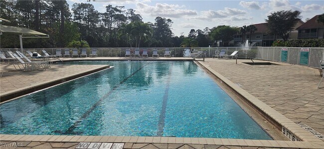 Photo - 5435 Worthington Ln Unit 201