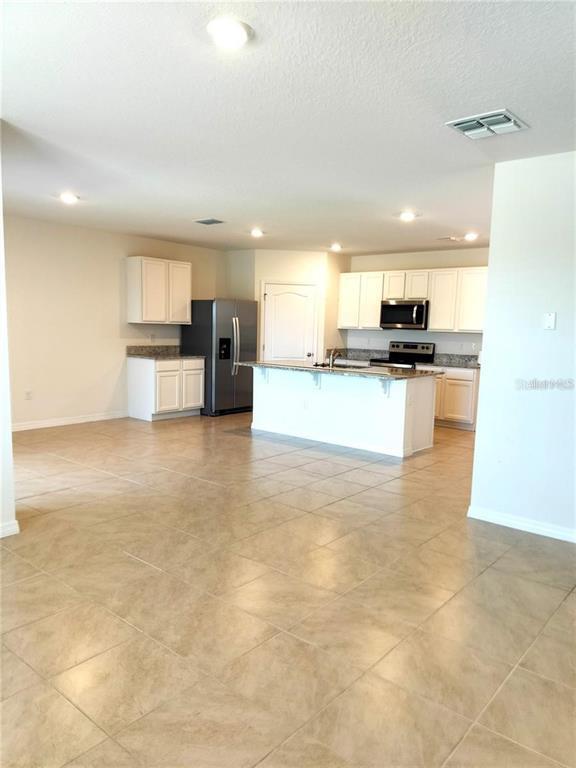 Photo - 405 Noble Ave