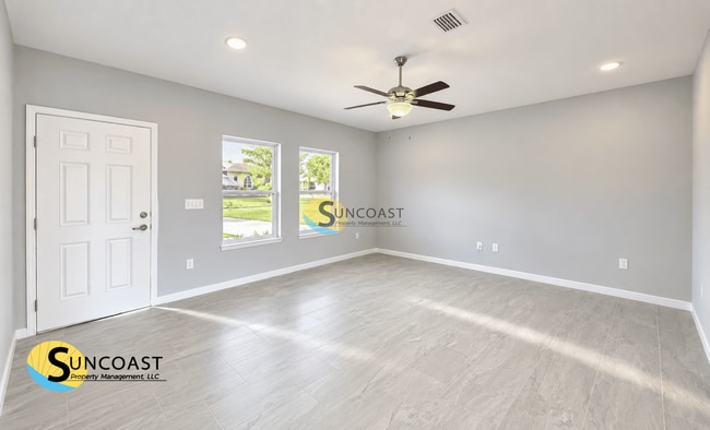 3843 SW 150th Loop
