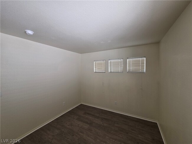 Photo - 8008 Dover Shores Ave