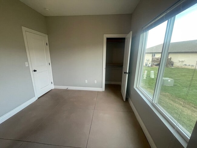 Photo - 1417/19/21 N Glancey St Unit 1421 Glancey