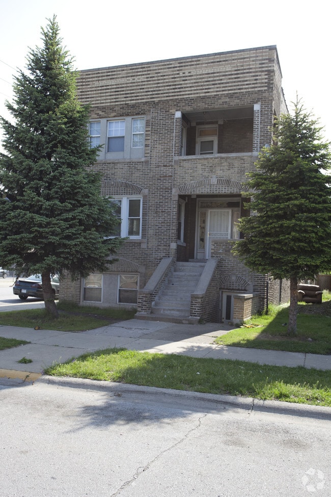 4001 Pulaski St Apartments For Rent in East Chicago, IN