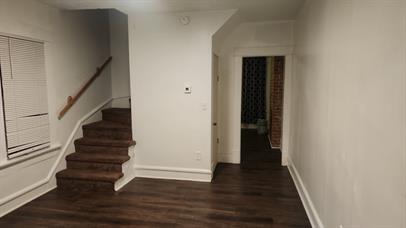 Building Photo - 340 S Harris Ave