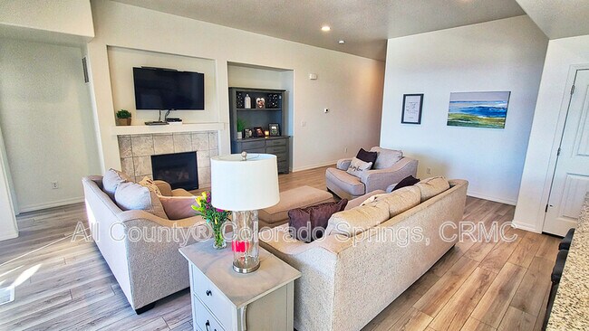 Photo - 8084 Gilpin Peak Drive