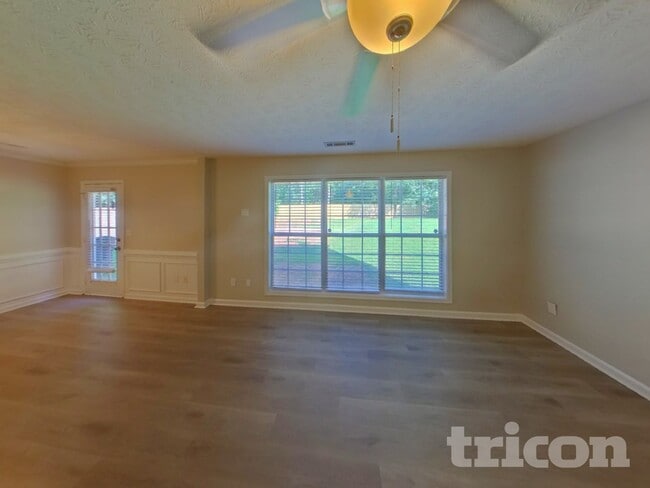 Photo - 1132 St Phillips Ct