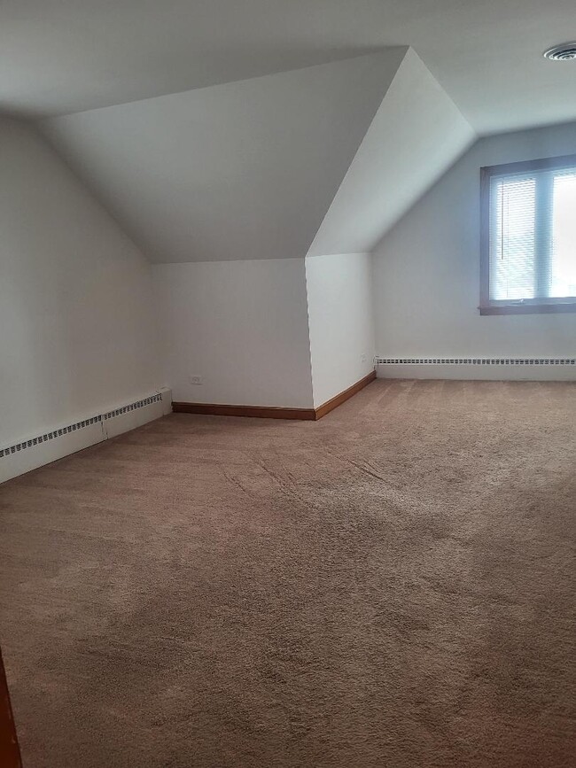 Photo - 5549 S Meade Ave