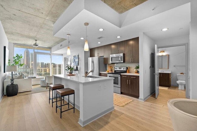 Building Photo - 60 11th St NE Unit 2E Rental