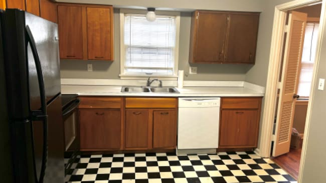 Photo - 2549 Glenmary Ave Unit 4