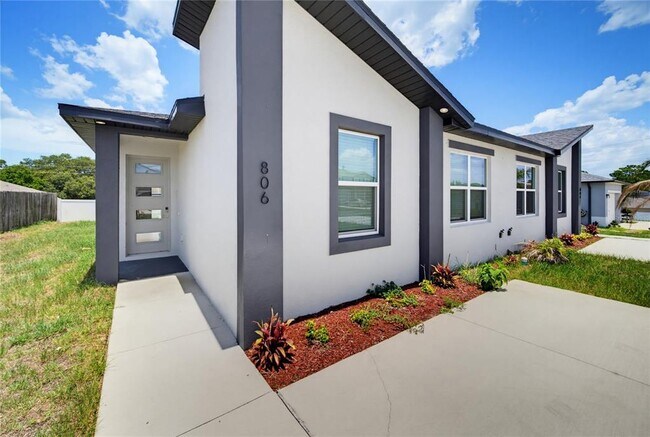 Photo - 806 Colville Dr