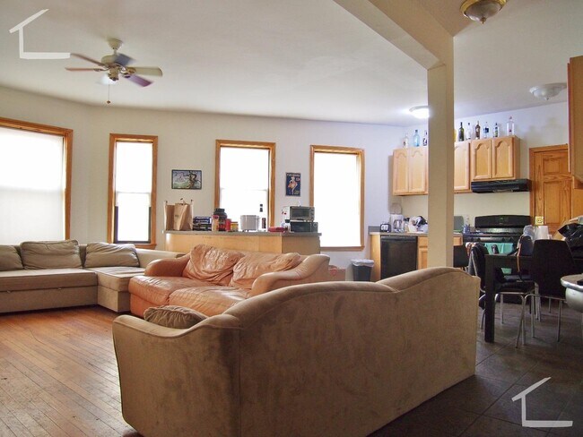 Photo - 47 Orkney Rd
