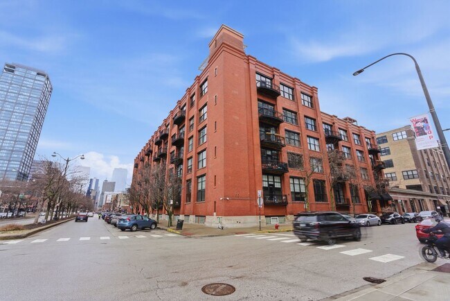 Photo - 1000 W Washington Blvd Unit 232
