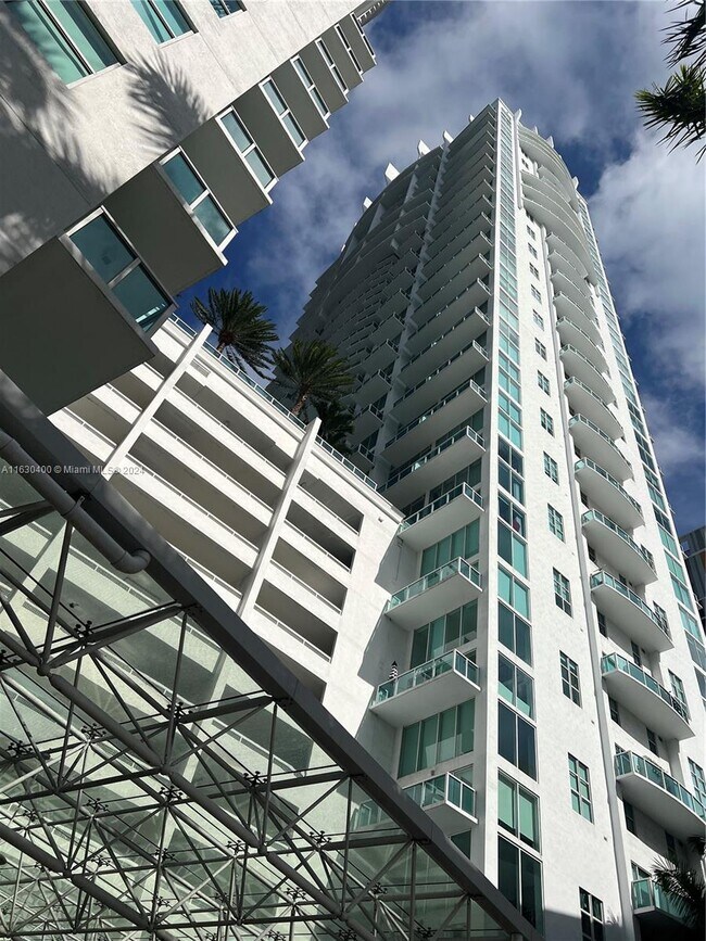 Photo - 41 SE 5th St