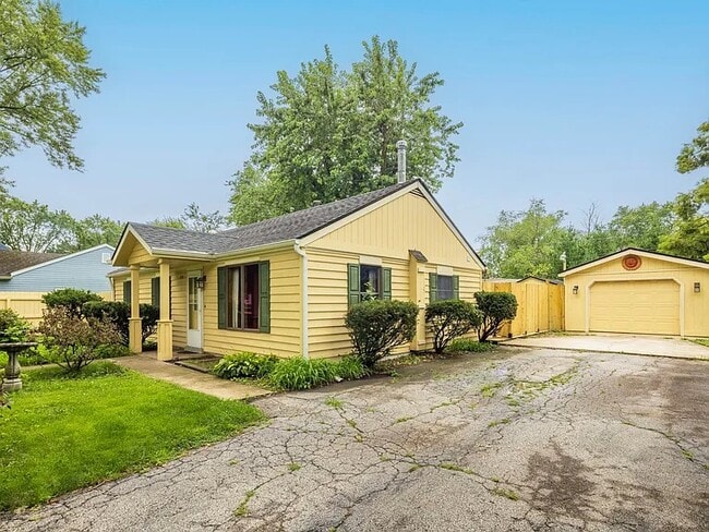 Photo - 8316 Rutledge St