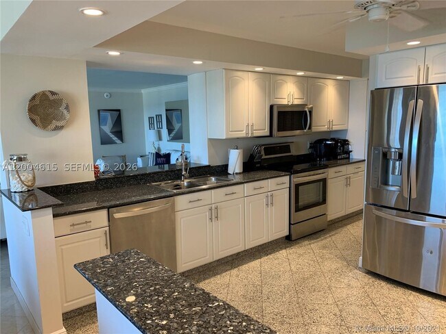 Photo - 4900 N Ocean Blvd Unit 1010