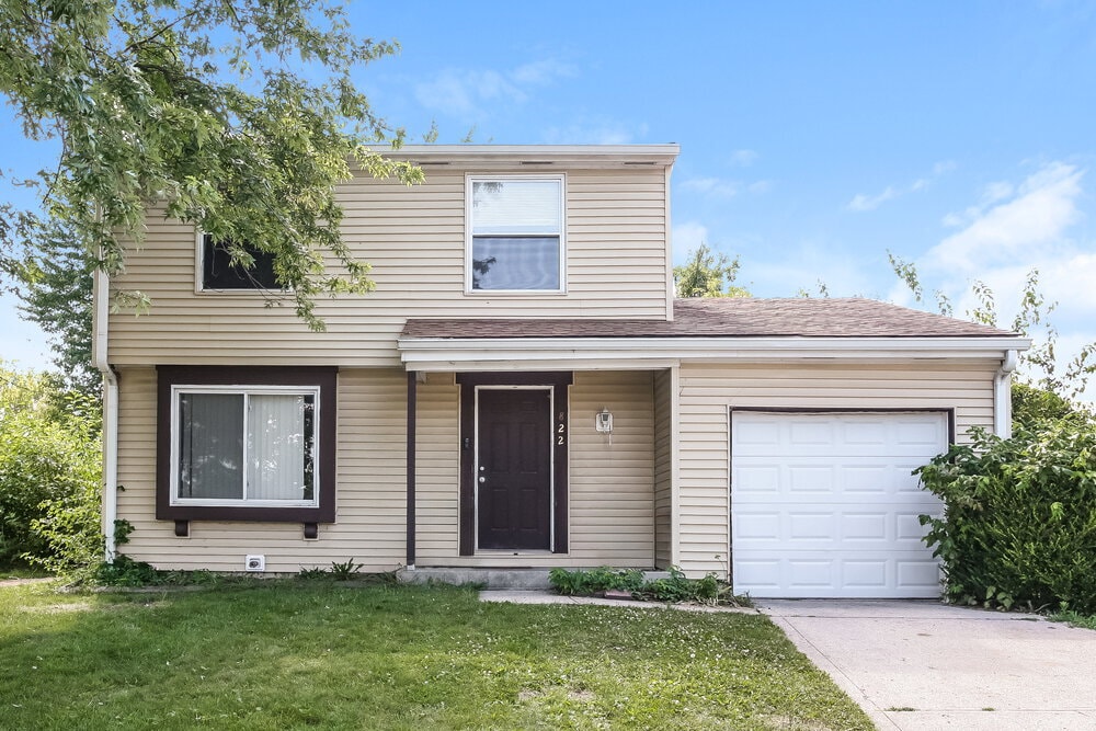 Photo - 822 Woodlark Dr