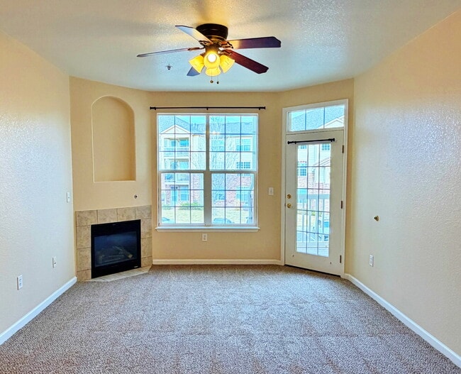 Photo - NEW CARPET NEW PAINT!! Clean and Bright 2BR 2BTH Condo Close To DIA. Gated Community in First Cre...