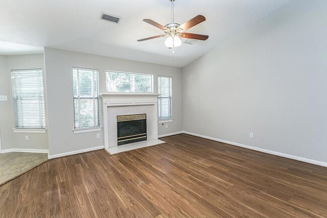 Photo - 6 Tranquil Glade Pl