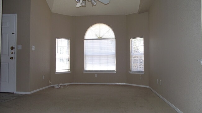 Photo - Northeast El Paso 3 Bed/2.5 Bath Refrig A/C w/Bonus Loft!