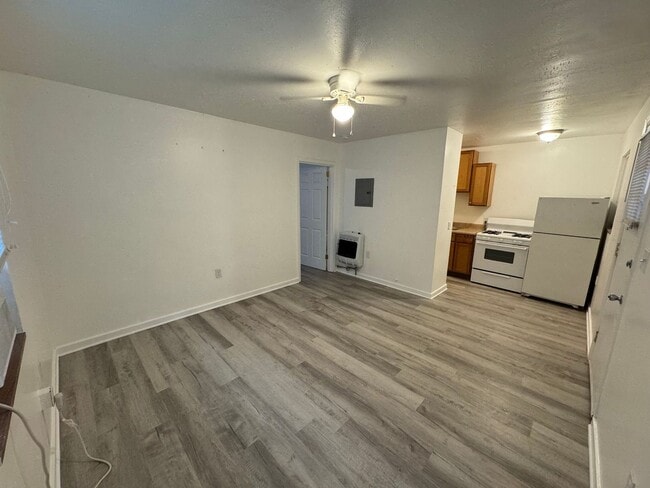 Photo - Pensacola - Warrington - 1 Bedroom, 1 Bathroom