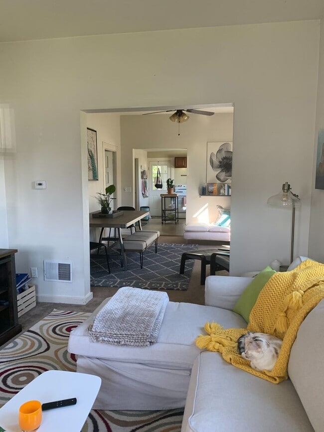 Photo - Cute one story rental in snohomish