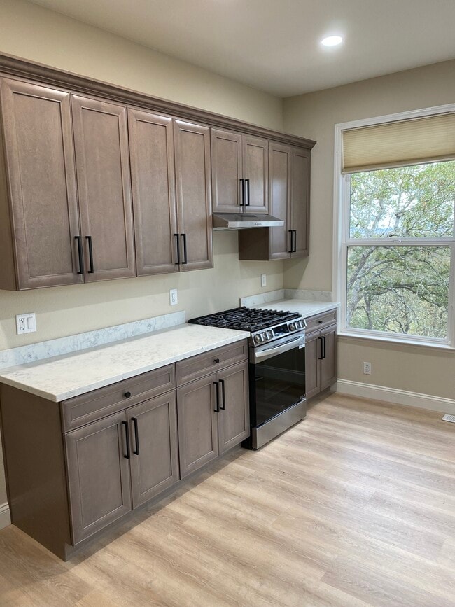 Building Photo - 2512 Laguna Vista Dr Unit 2512 Laguna Vista Dr