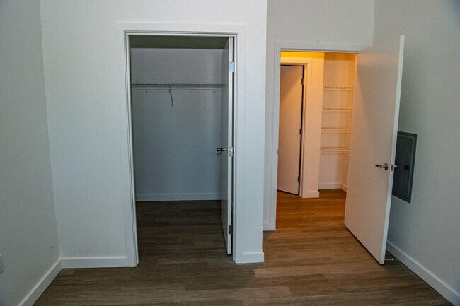 Photo - Terrace Glen Apartments