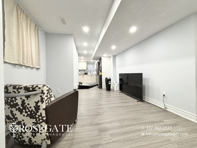 Photo - All-Inclusive 2-Bedroom Basement Apartment with Parking – Milton