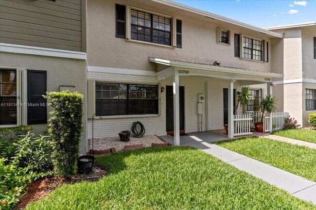 Photo - 10789 NW 11th St Casa