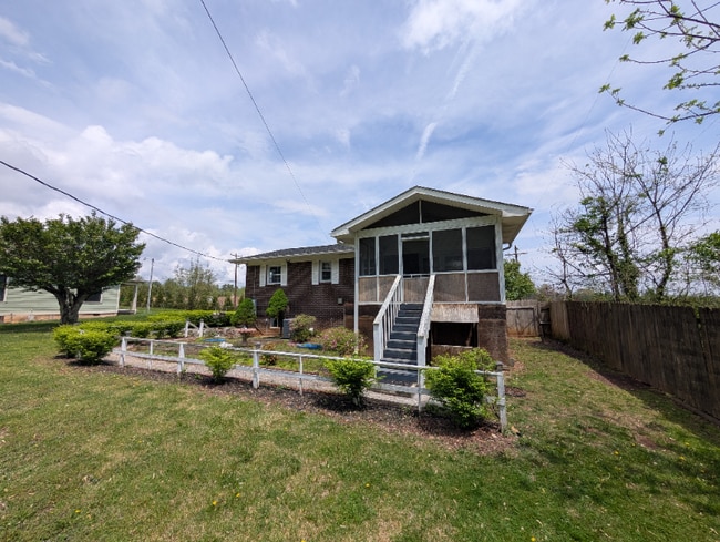 Photo - 505 N Stanwood Ln