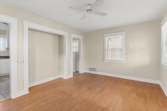 Building Photo - 441 Dawson Ave Rental