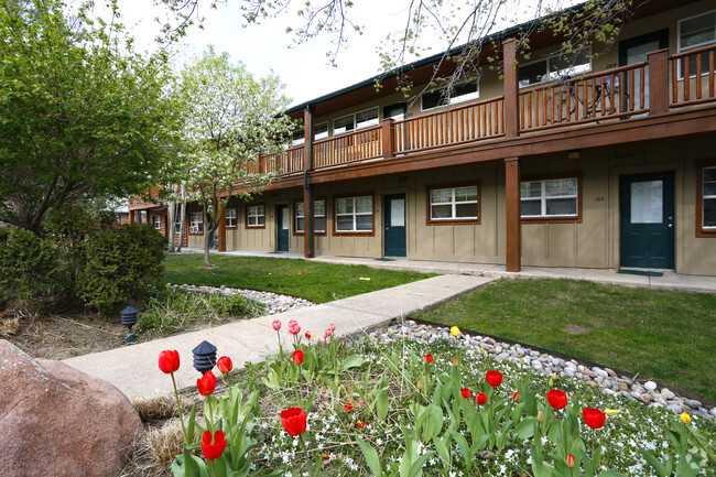 Timber Ridge Apartments - Timber Ridge Apartments