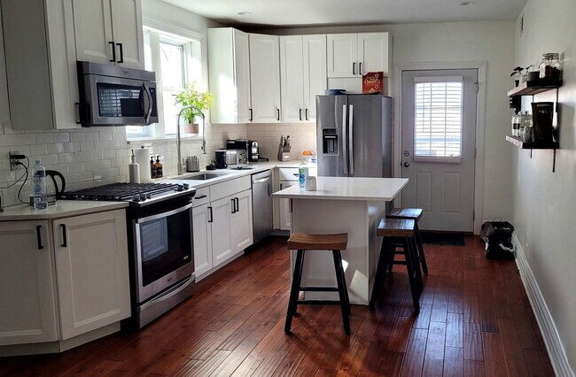 Photo - 7910 Karlov Ave Unit 2