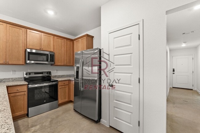 Photo - 912 Cherry Laurel Ln