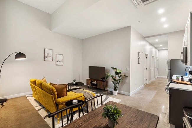 Photo - 205 W 4th St Unit ID1301401P