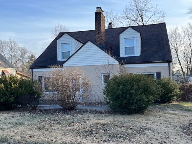 Photo - 125-131 Chase Rd Unit 125