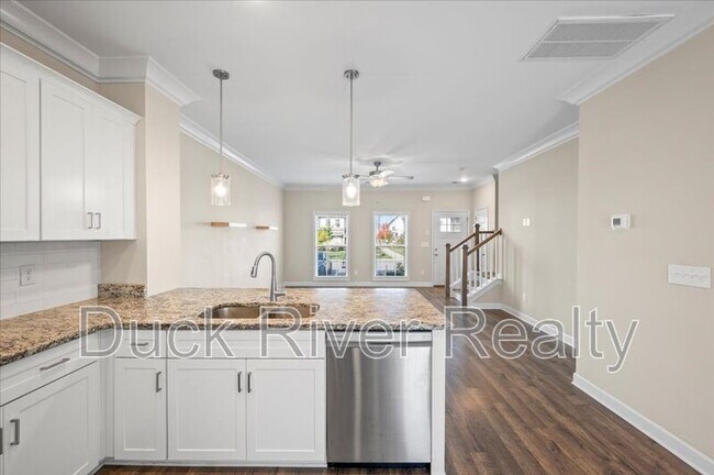 Photo - 2718 Wind Gap Dr