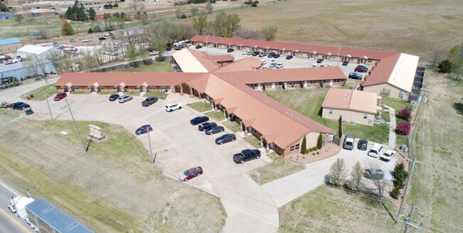 Woodland Apartments - Woodland Apartments