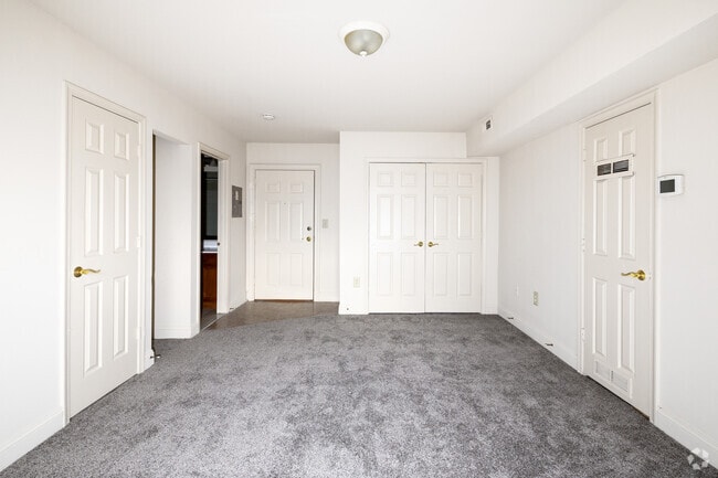 Unit 1 - Studio - 725SF - Living Room