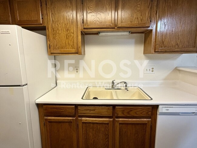 Photo - 18003 E Ohio Ave Unit 201