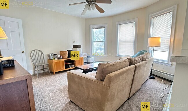 Photo - 11 Holton St Unit 2