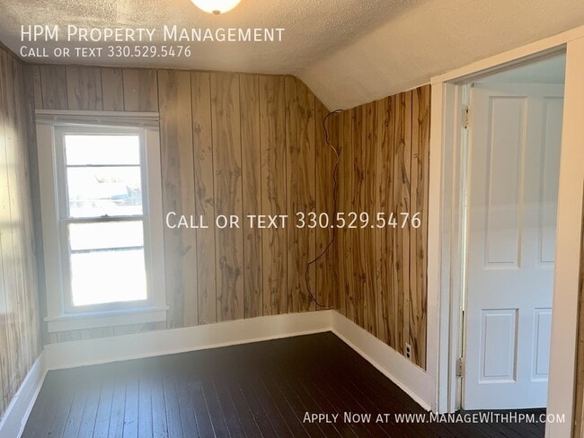 Photo - 1721 3rd St SE Unit 2