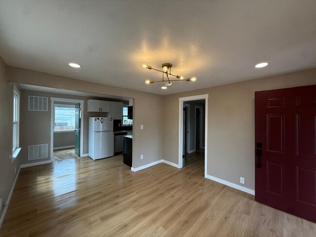 Photo - 39 Sunflower Rd