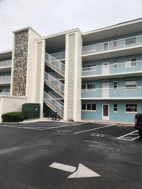 Building Photo - 300 64th Ave Unit 322