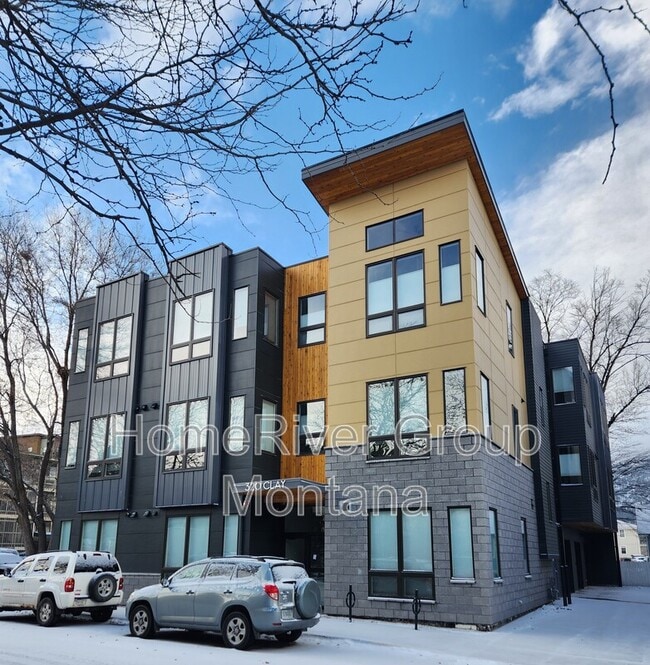 Building Photo - 320 Clay St Rental