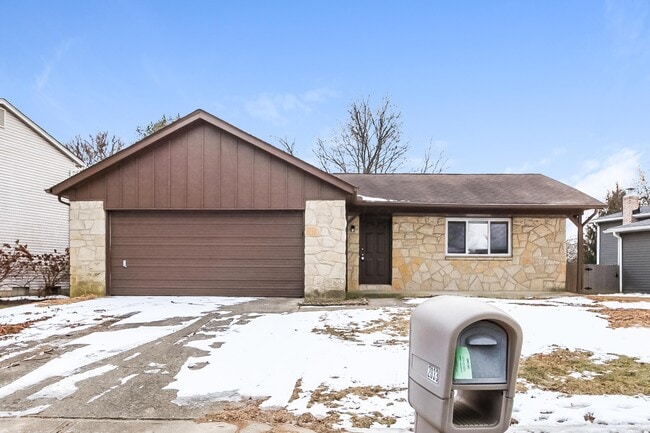 Building Photo - 2033 Queensbridge Dr Rental